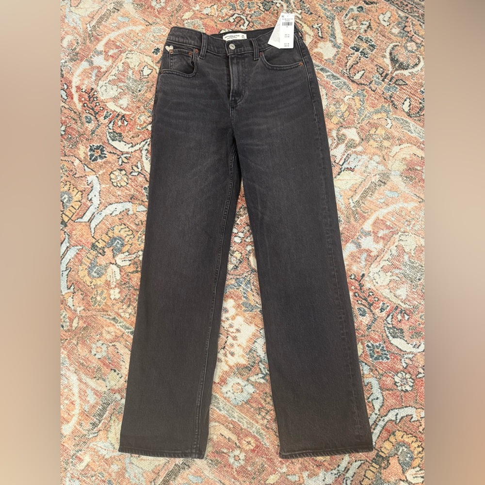 Abercrombie & Fitch High Rise 90’s Relaxed Jeans size 25